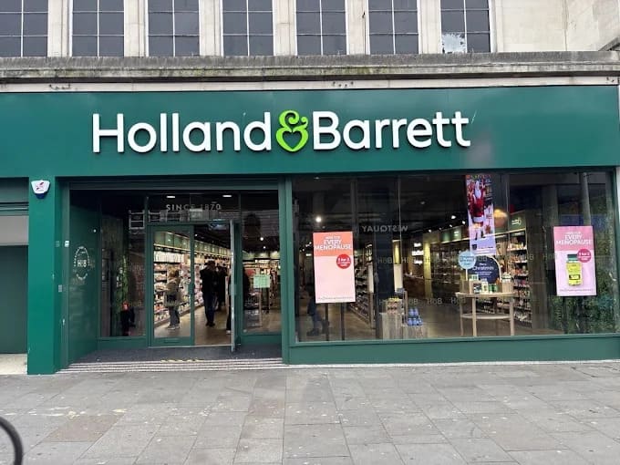 Private Health Testing clinic in Holland & Barrett in Southampton
